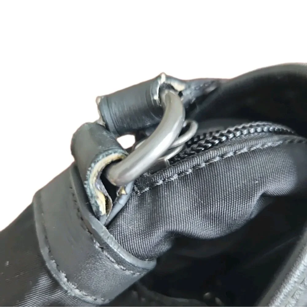 Vintage Coach Black Nylon & Leather Trim Messenger Bag - Picture 15 of 16